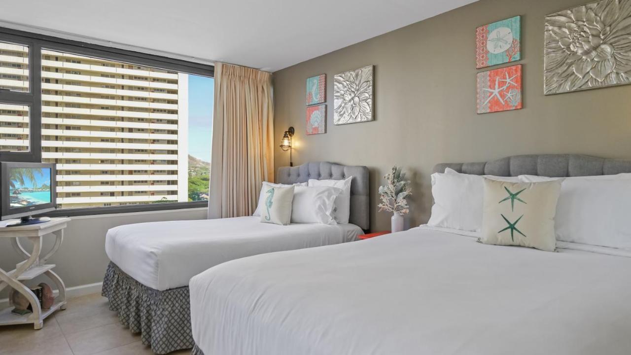 Waikiki Banyan Suites W Free Parking Гонолулу Екстер'єр фото