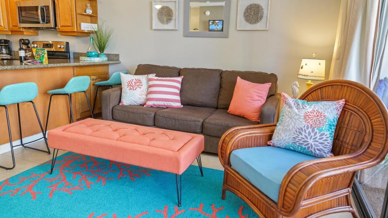 Waikiki Banyan Suites W Free Parking Гонолулу Екстер'єр фото